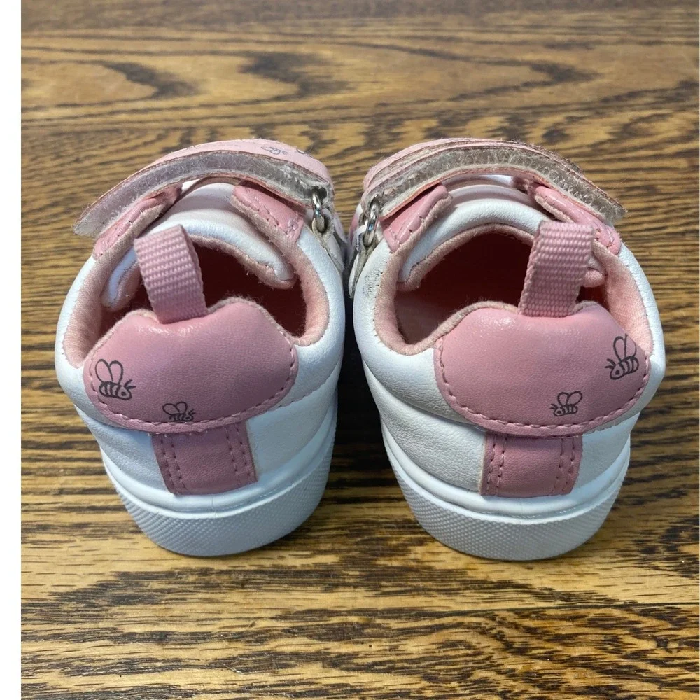 Ground Up Disney Winnie the Pooh Pink White Bee Infant Sneakers Size 2